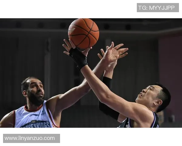 CBA辽宁队对阵同曦队精彩直播全程回顾与赛后分析